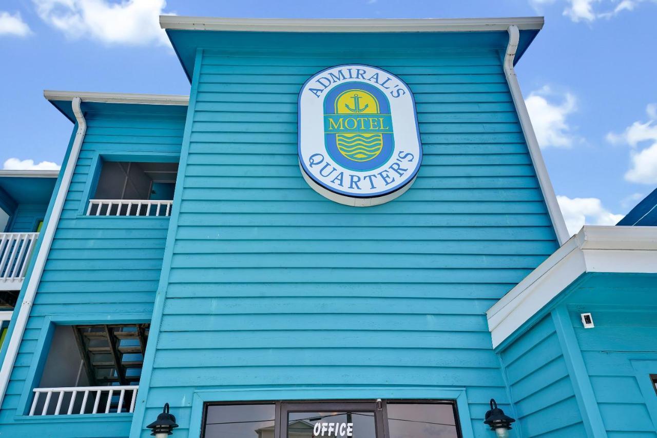 Admiral'S Quarters Motel Kure Beach Eksteriør billede